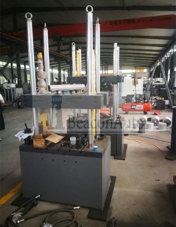 人工髖關節模擬試驗機